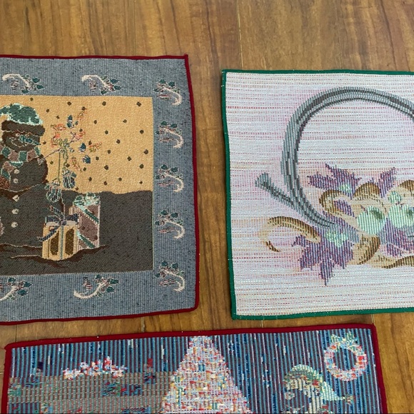 VTG 90’s Holiday Christmas Tapestry Needlepoint Decorative Placemats 3Pcs - Picture 3 of 10